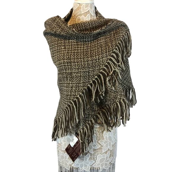 NWT SONSEEKER SHAWLS Woven comforts Handmade shawl fishermen's wool - Picture 1 of 12